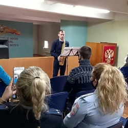 Поздравление сотрудников УМВД России по городу Чебоксары с Днем защитника Отечества