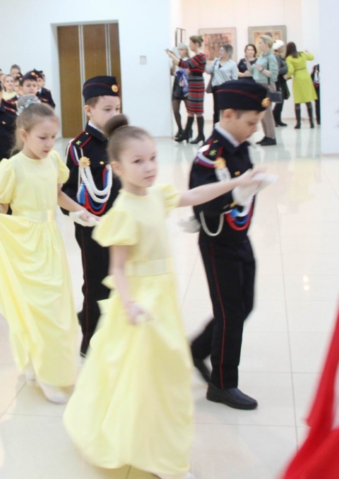 КОСМИЧЕСКИЙ БАЛ ДЛЯ 1 — 2 КЛ. СОШ 54