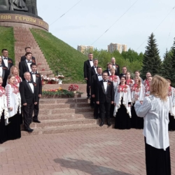 Запись песни “Шел солдат” у Вечного огня в рамках Всероссийской акции