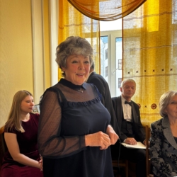 Солисты  “Капеллы “Классика”   приняли участие в чествовании ветеранов в администрации города Чебоксары