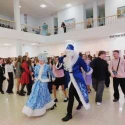 «Молодёжный бал» Капеллы “Классика” для 54 школы